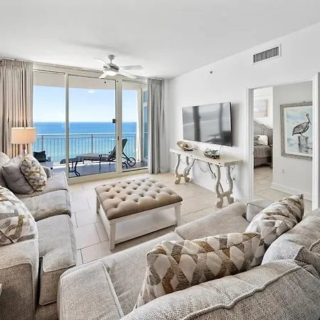 1403 Aqua Apartment